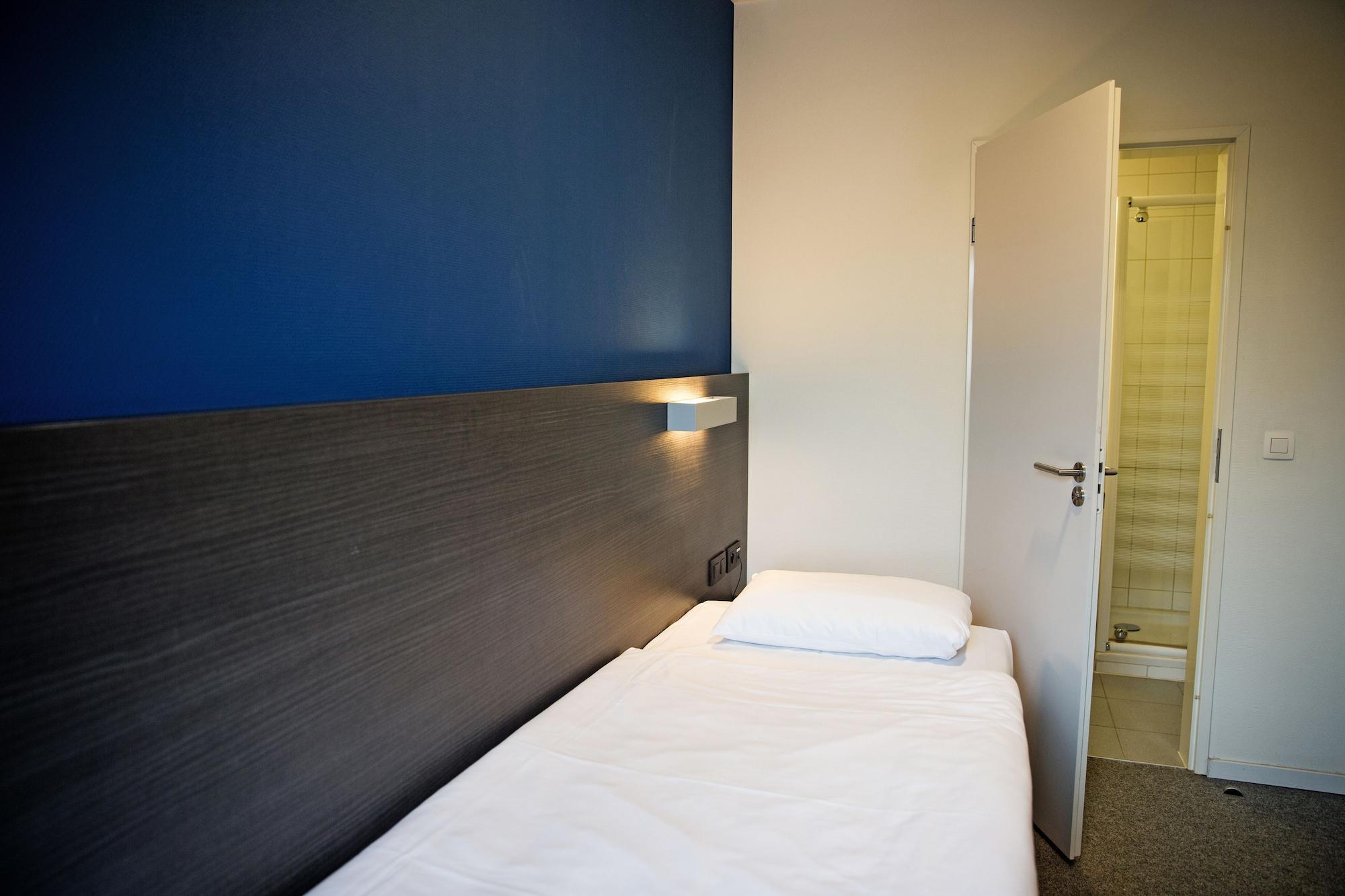 Antwerp Harbour Hotel Exterior photo