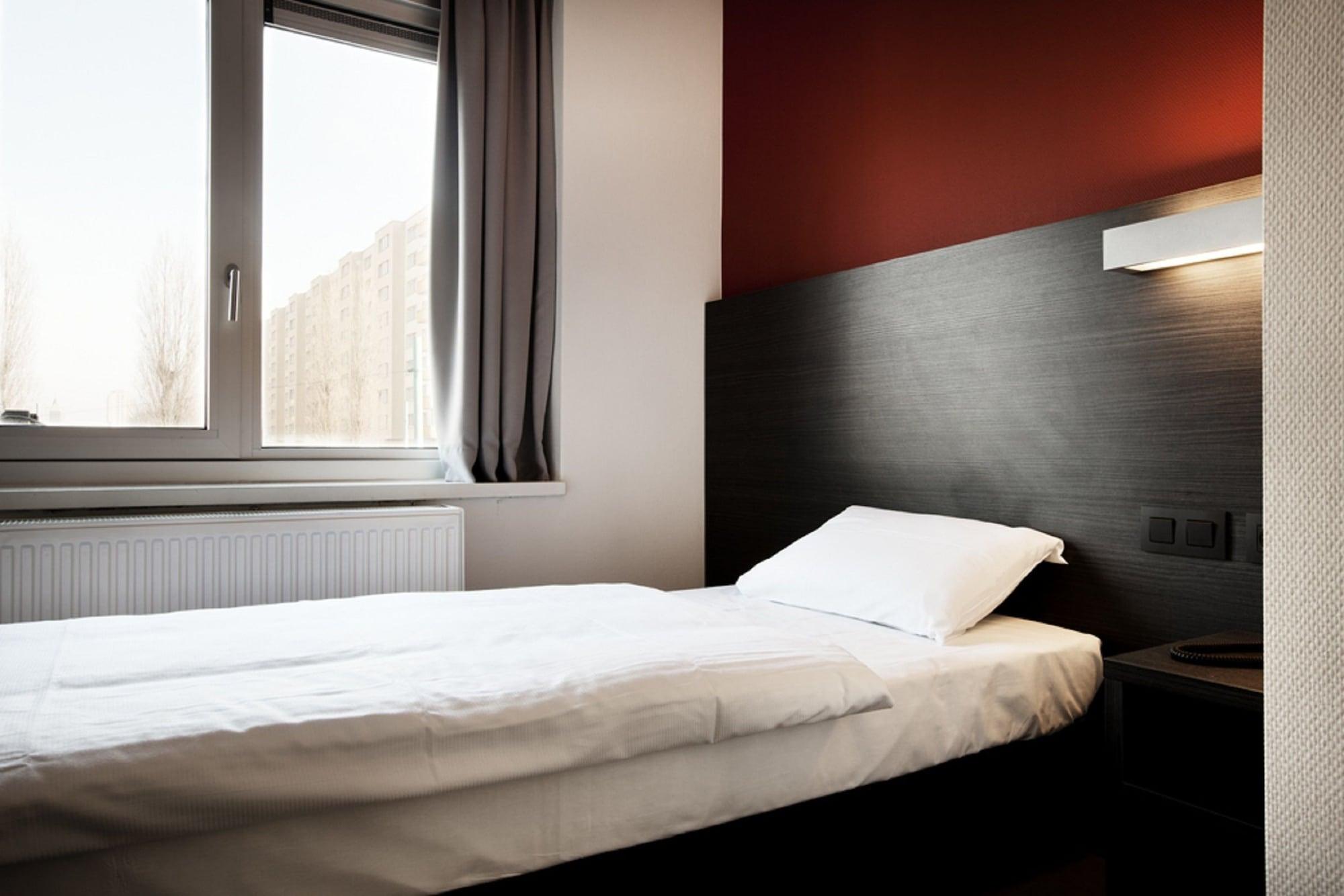 Antwerp Harbour Hotel Exterior photo