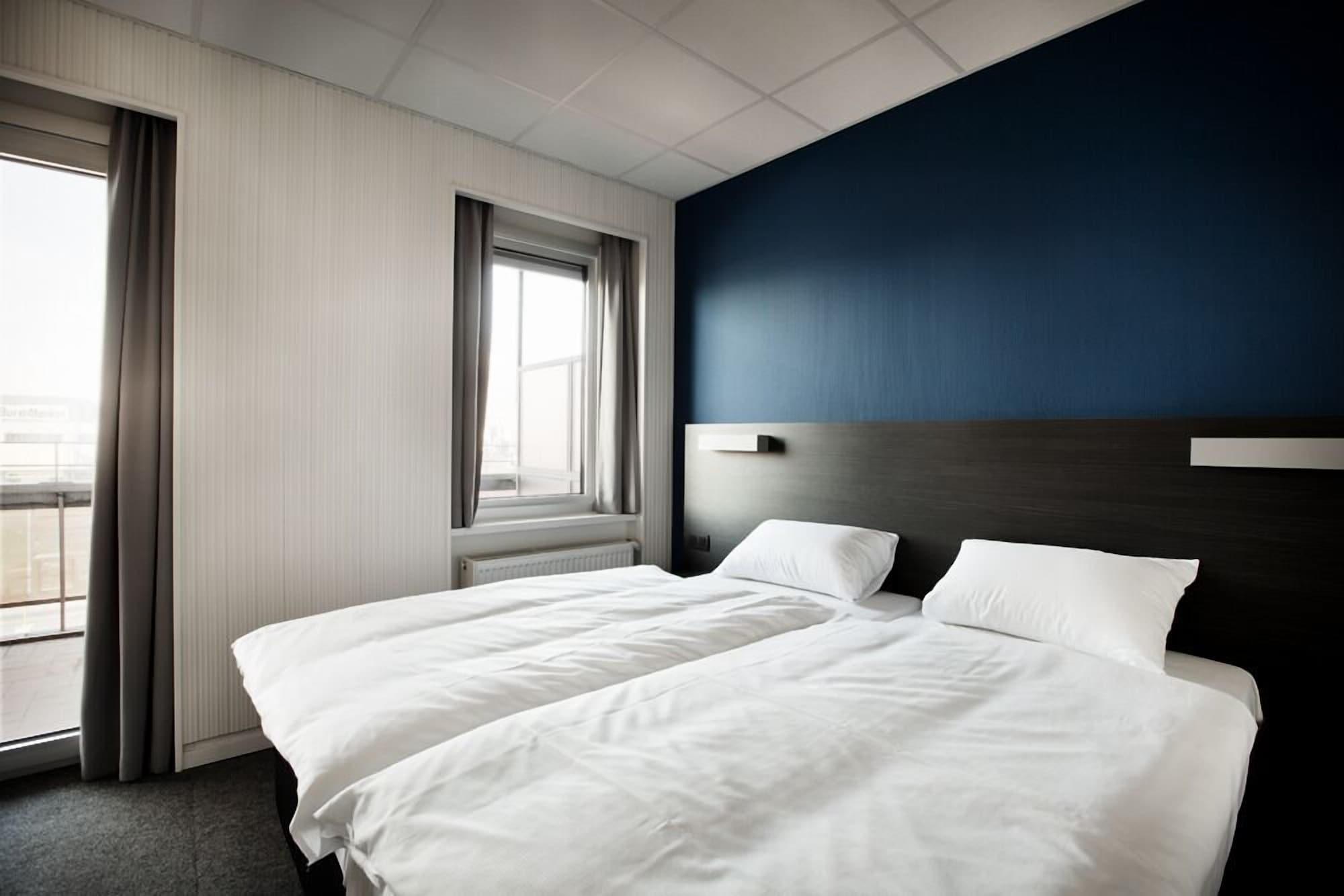 Antwerp Harbour Hotel Exterior photo