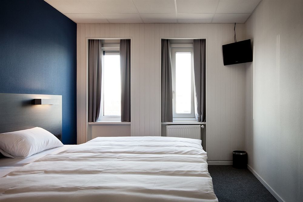Antwerp Harbour Hotel Exterior photo
