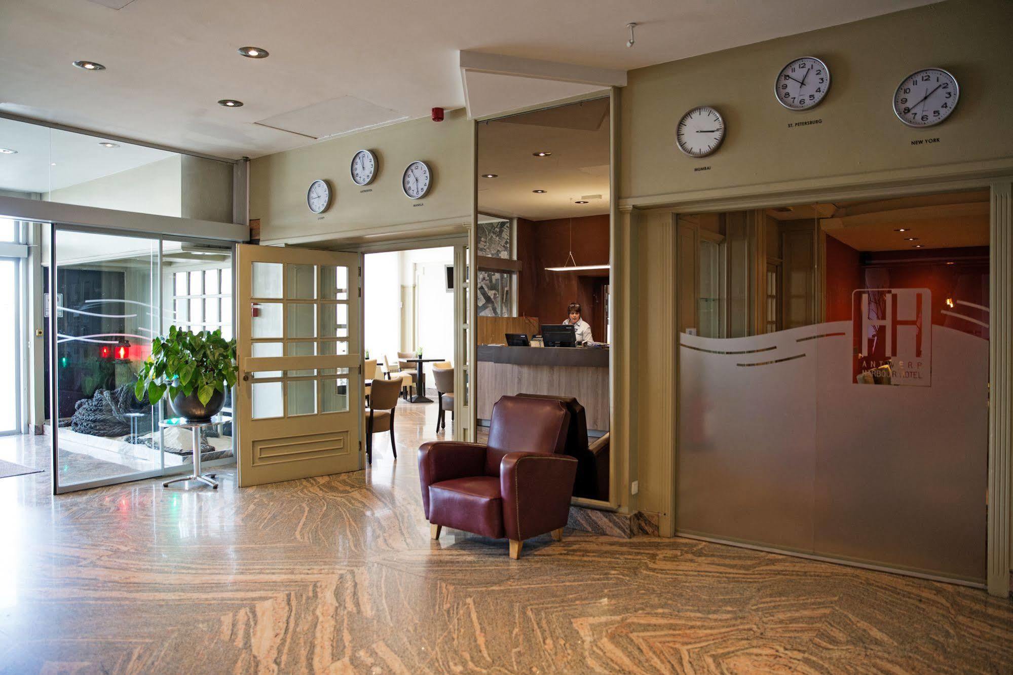 Antwerp Harbour Hotel Exterior photo